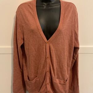 Forever 21-Men’s lightweight cardigan.